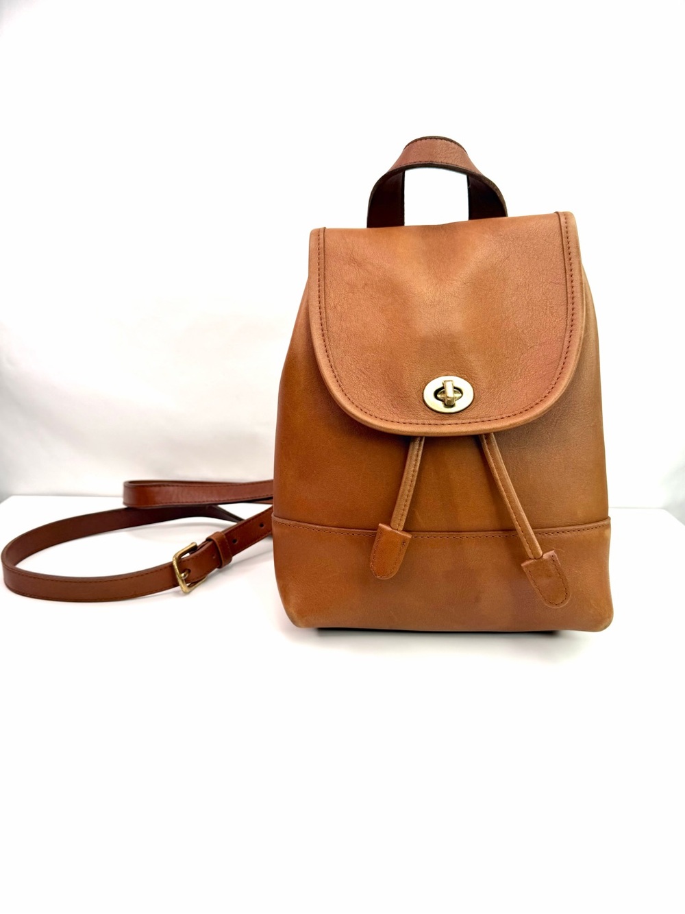 Coach British Tan 9960 Leather Small Vintage Day Pack Back Pack